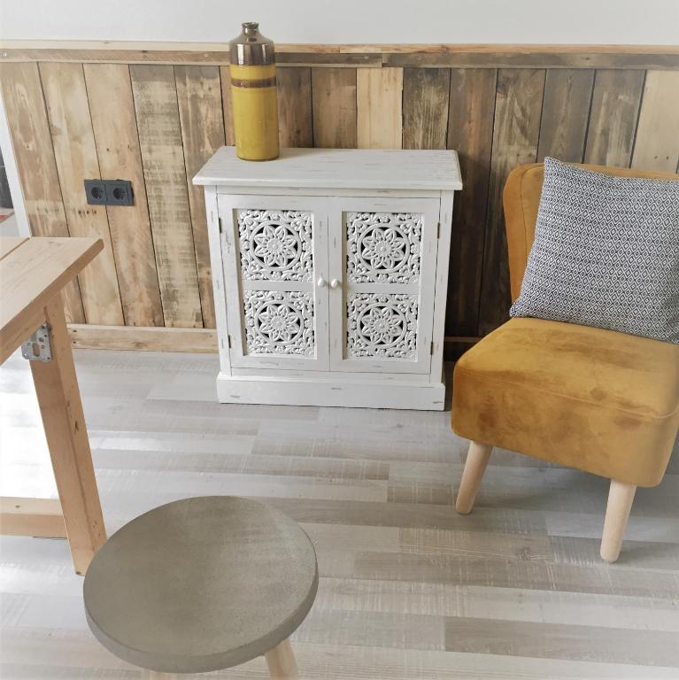 Het Wilgenhoekske room 6